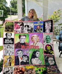 The Munsters Quilt Blanket t